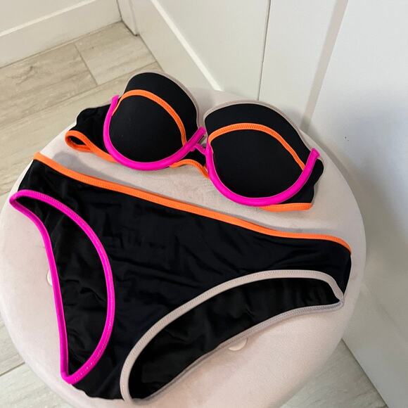 Victoria's Secret Black Neon Stripe Hipster Bikini Size Small/32B - Picture 5 of 7